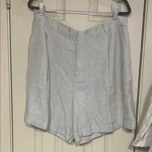 Garnet Hill 100% Linen Shorts